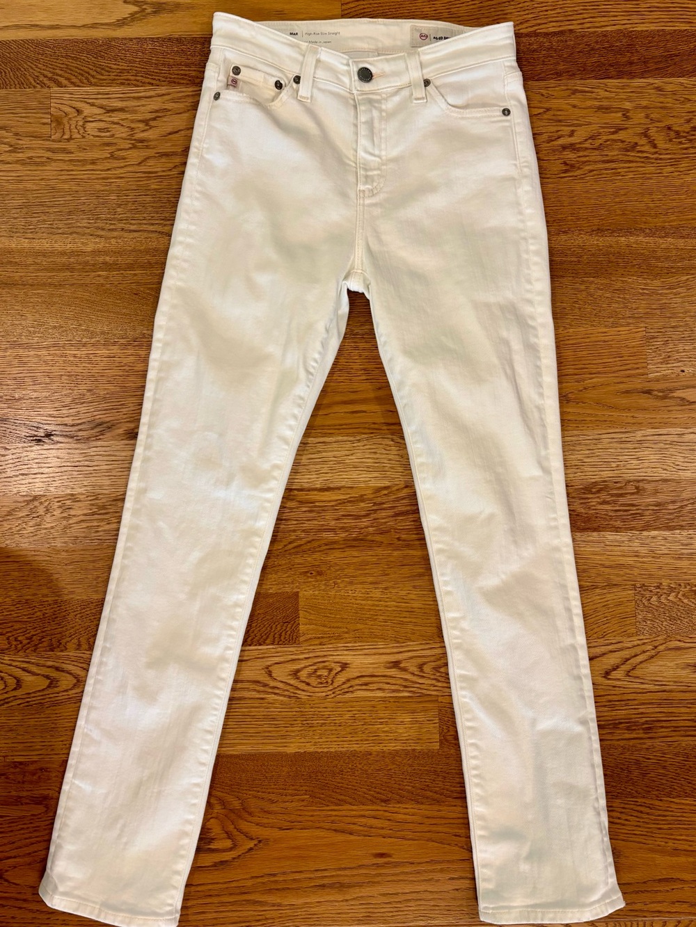 AG Jeans Mari High Rise Straight Size 25 White Excellent Condition!